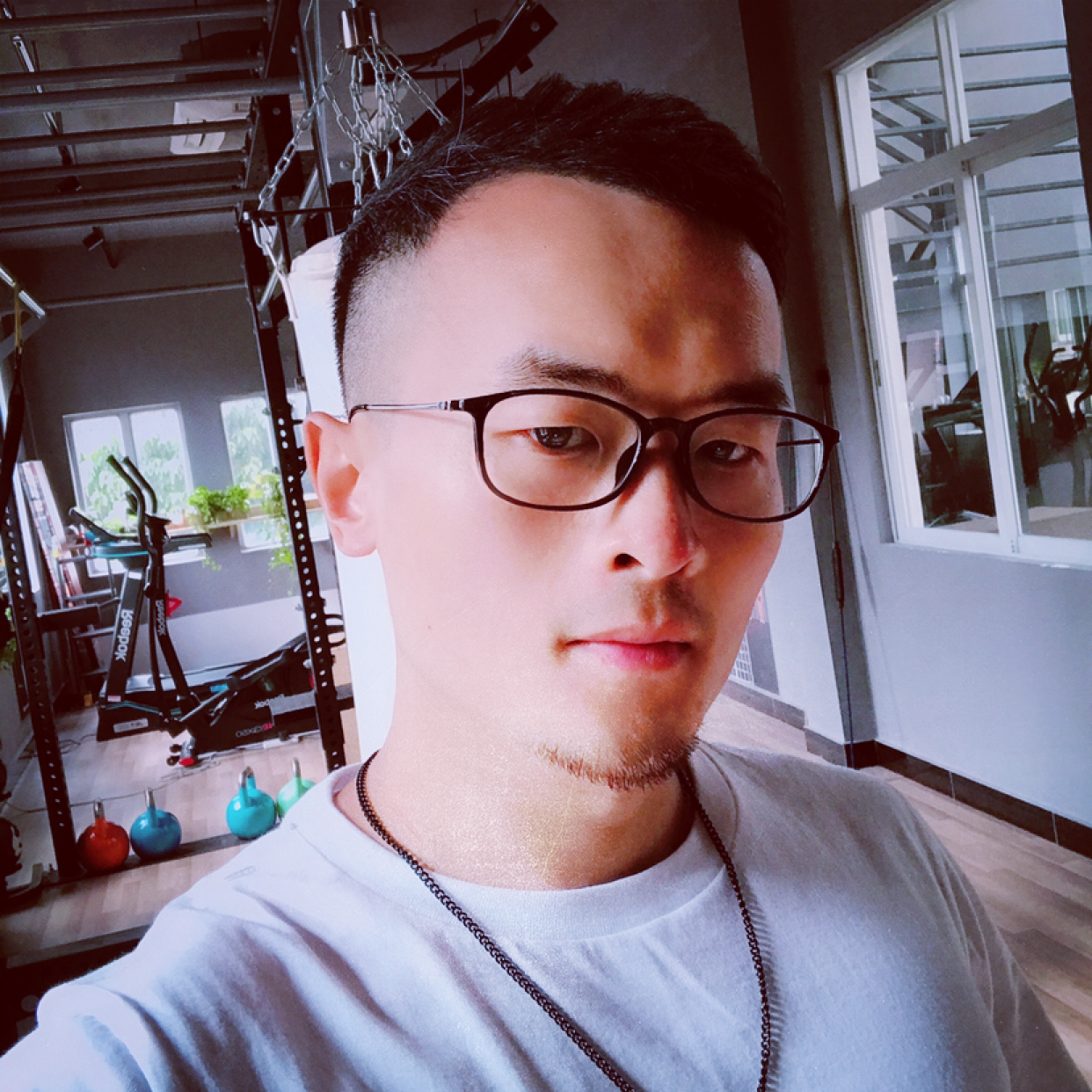 愉快用白羊的照片