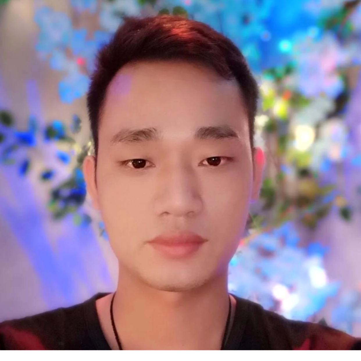 苦乐在心冷暖自知的照片