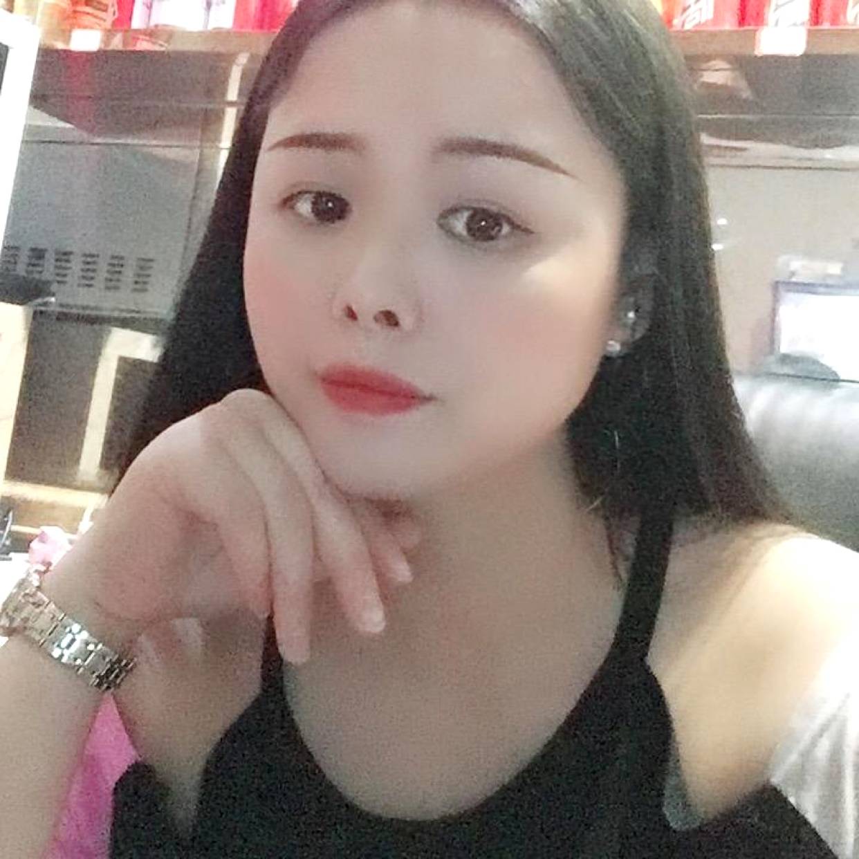 溪流漫步迷人的照片