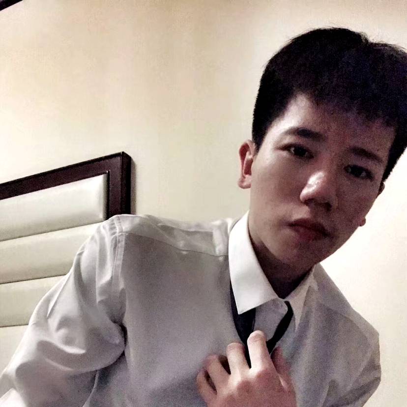 成就蹙眉平湖的照片