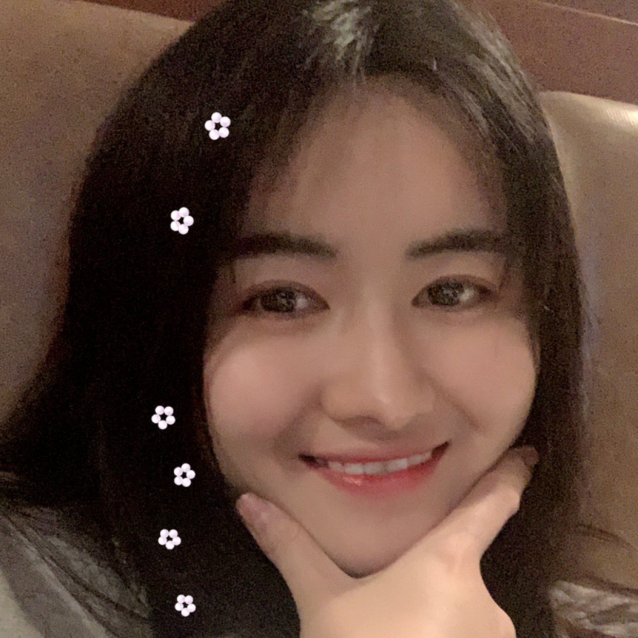 小凡 嗯哼的照片