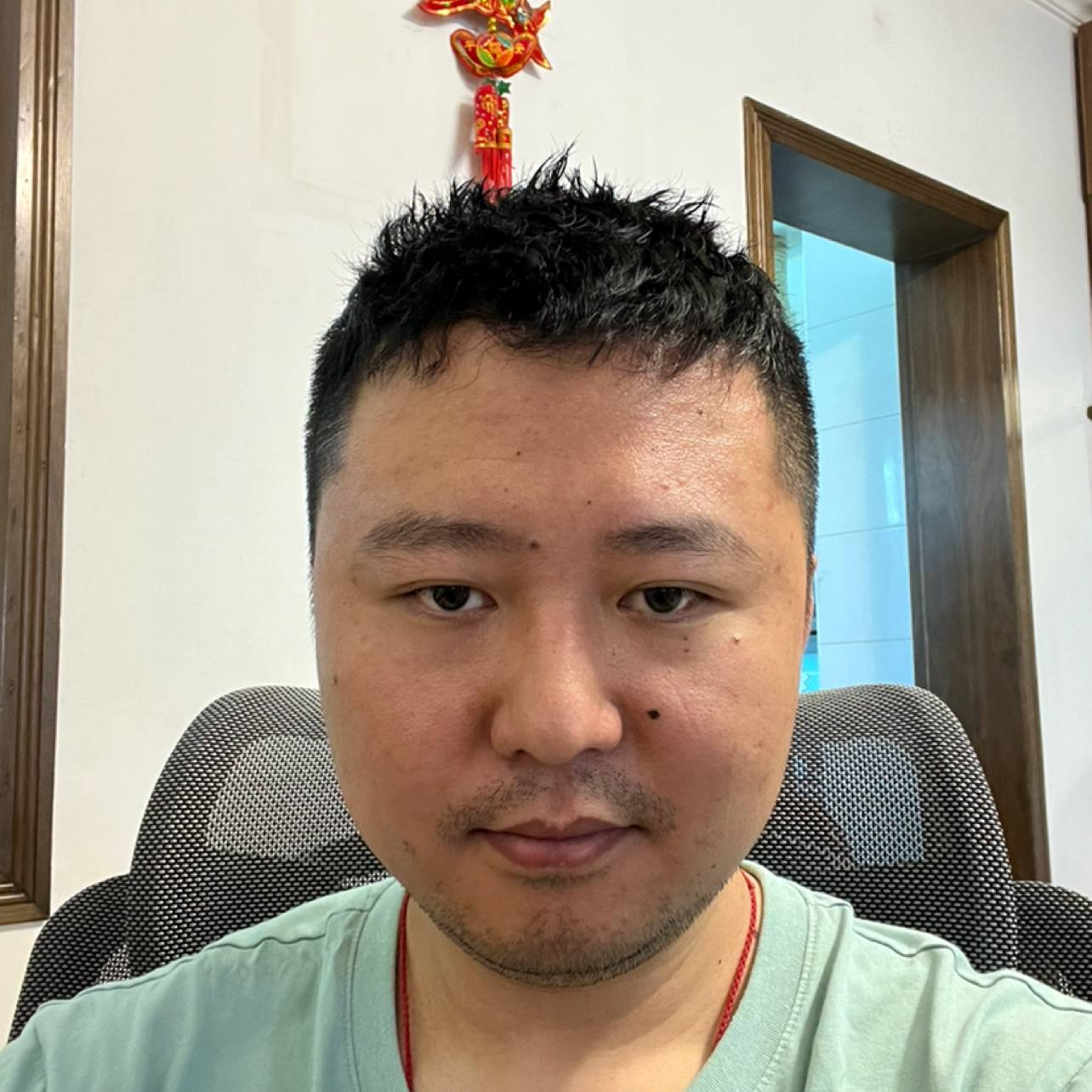 张不歪的照片