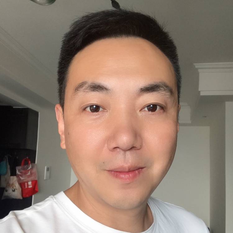 咖啡豆邂逅害羞的照片