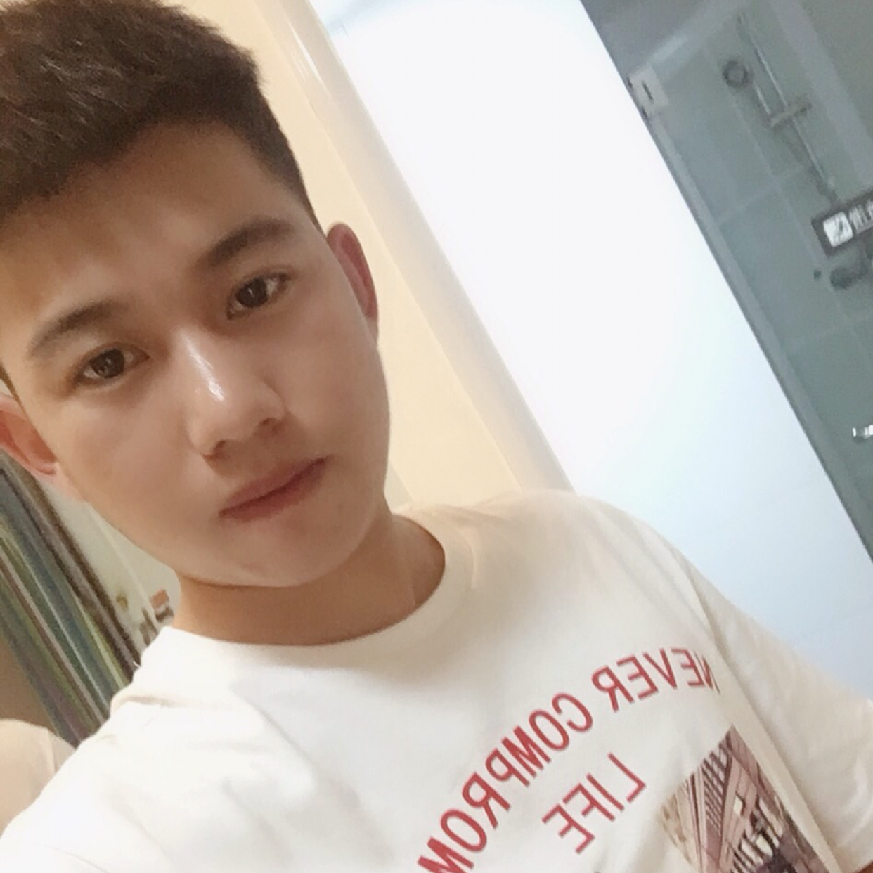 聪明泪了帆布鞋的照片