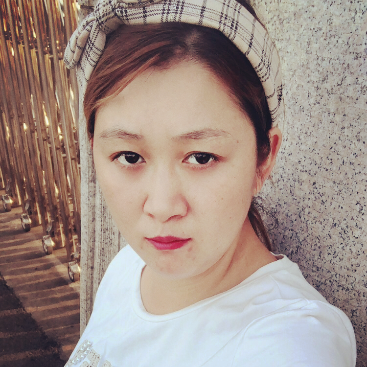 小兔子方淡然的照片