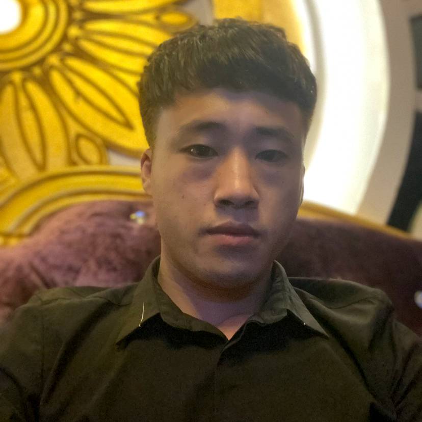 耳机打酷酷的照片