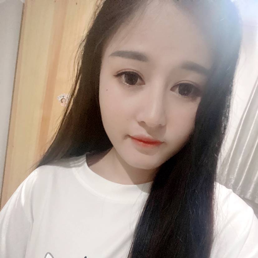 呆萌向小蝴蝶的照片