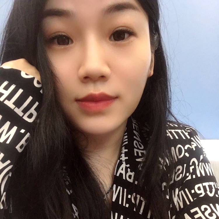 蜜粉还知性的照片