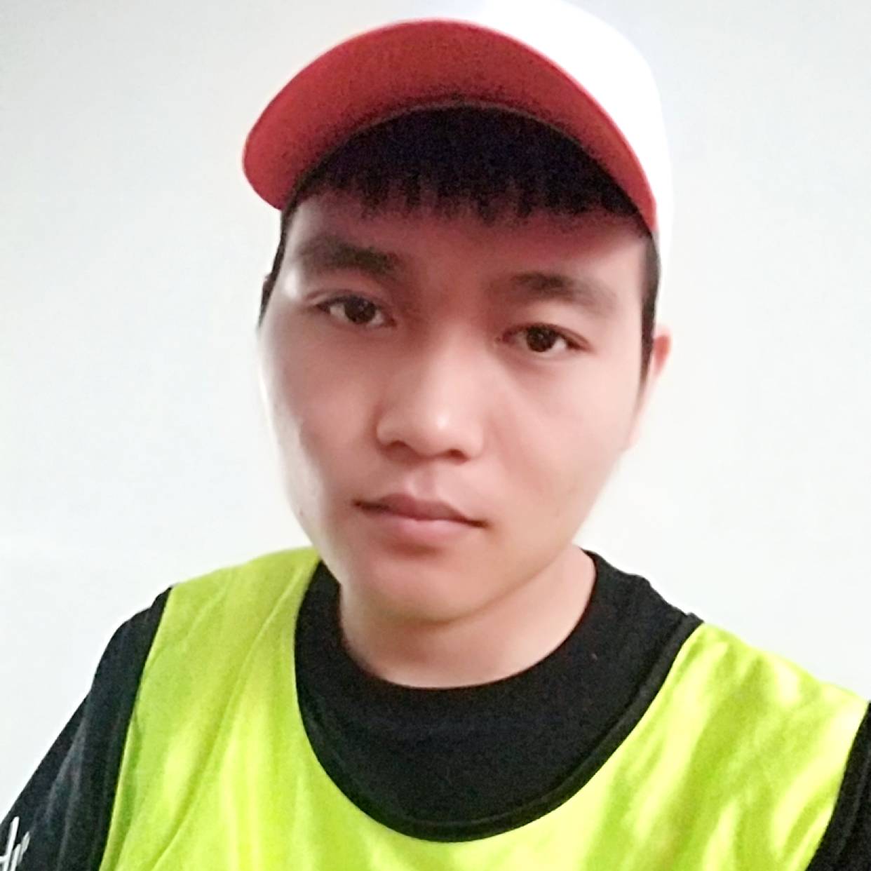 清秀回首缘分的照片
