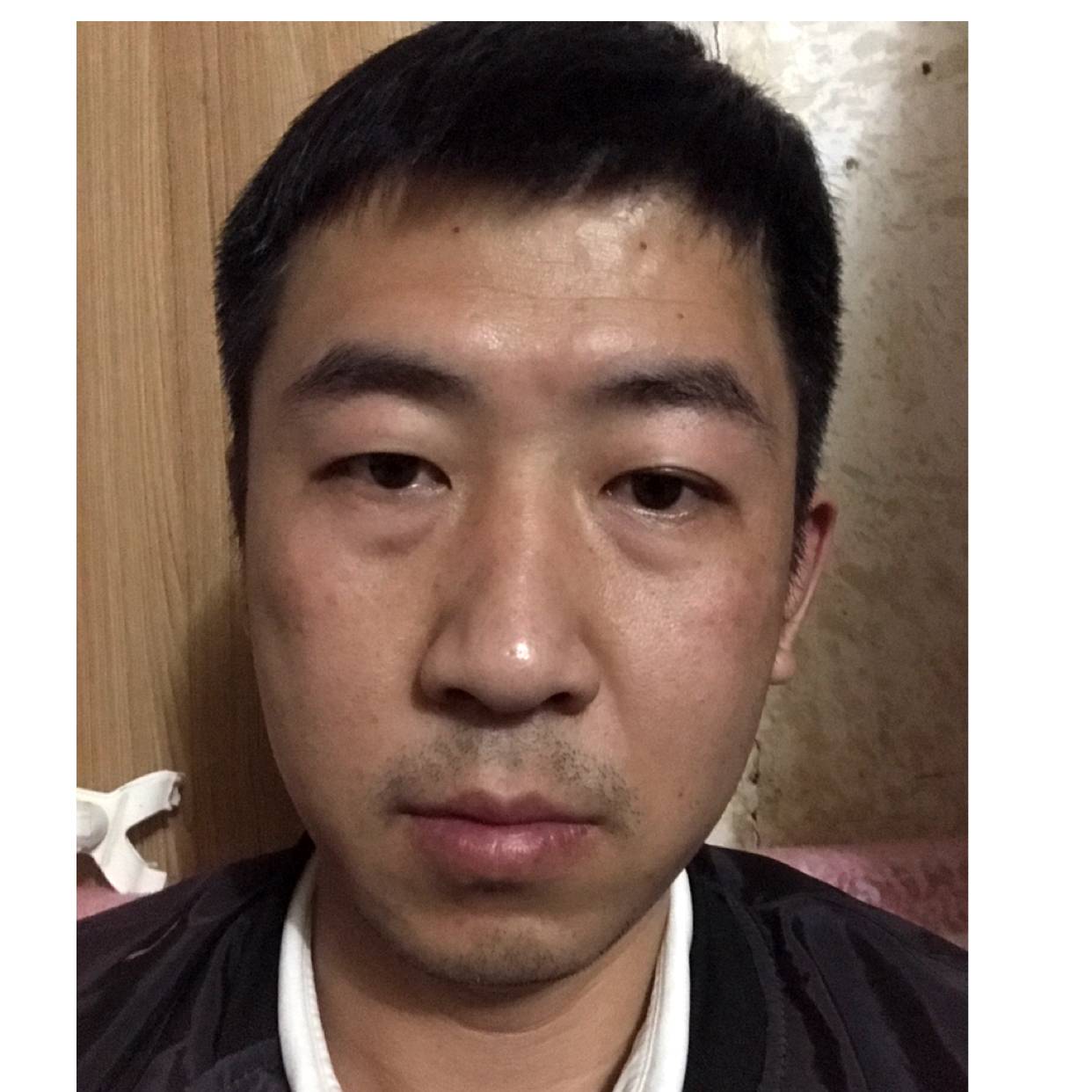 拼搏笑冷风的照片