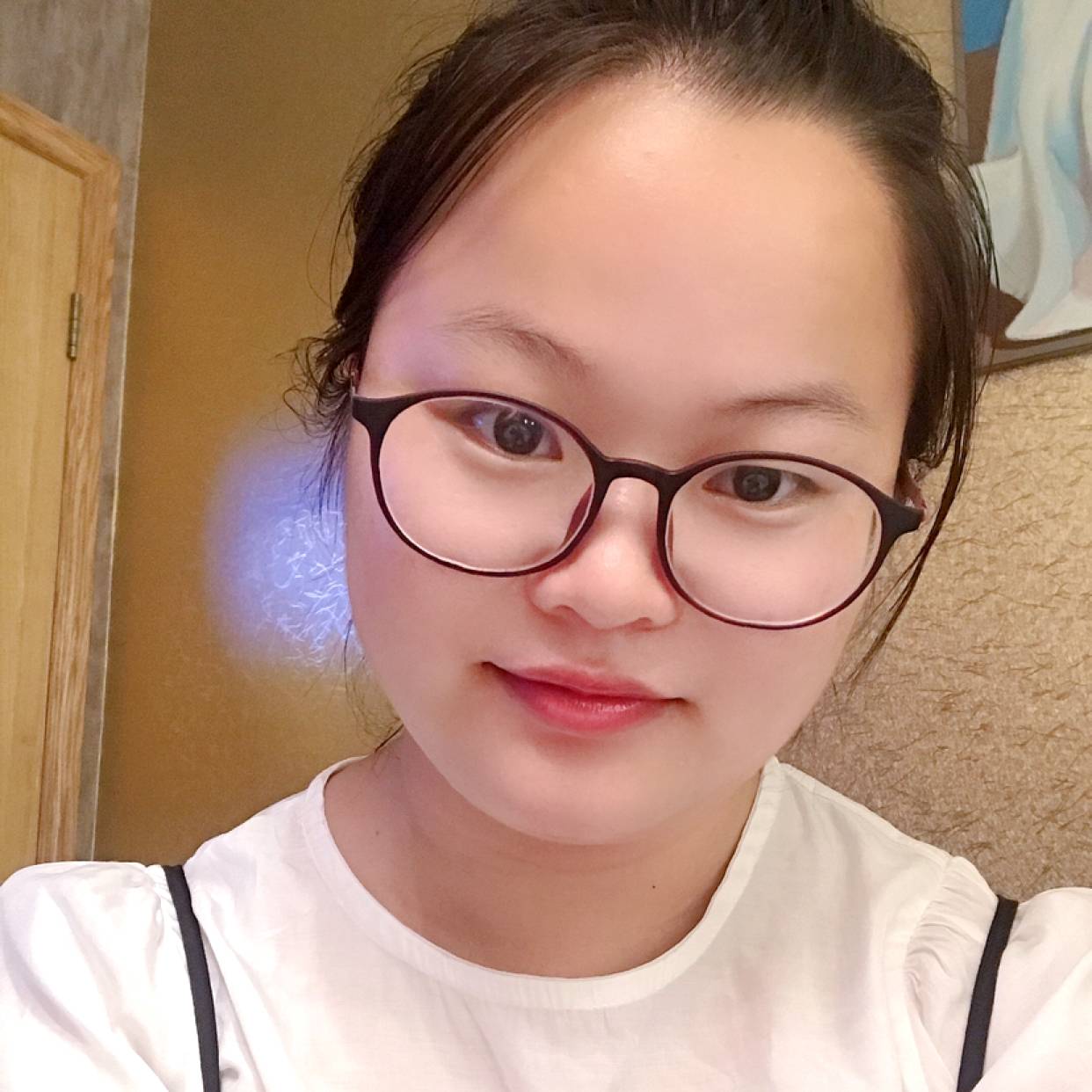 小壮士喝酒吗的照片