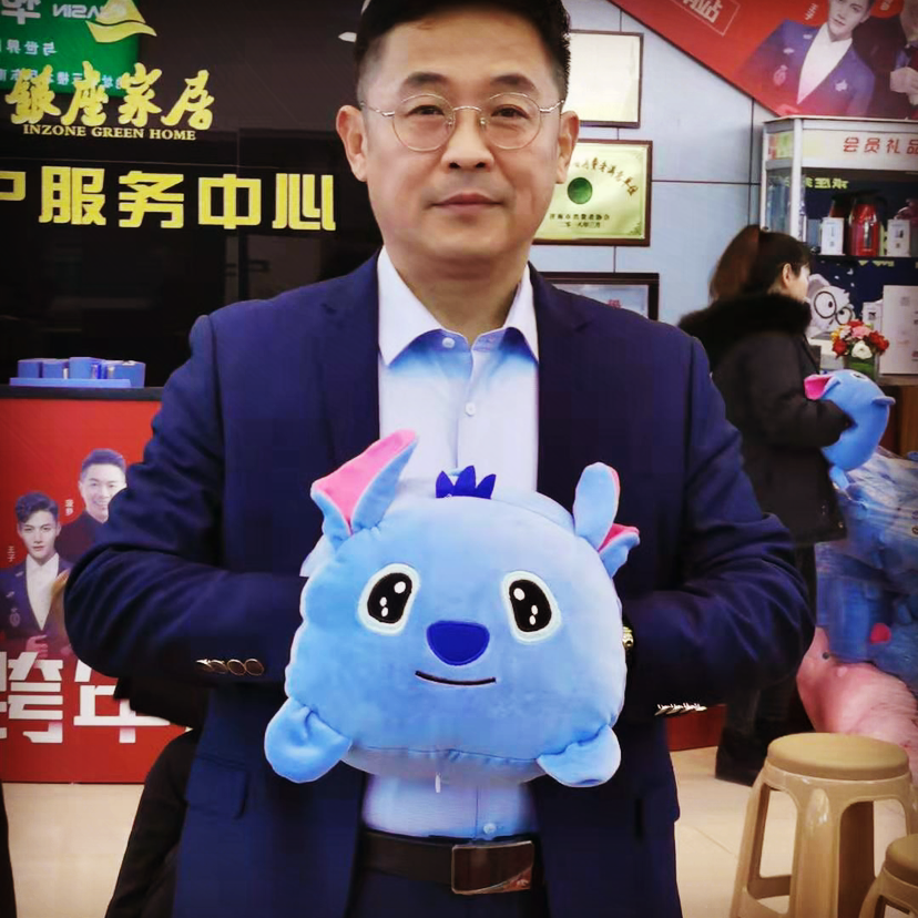 烂漫挽手唇膏的照片