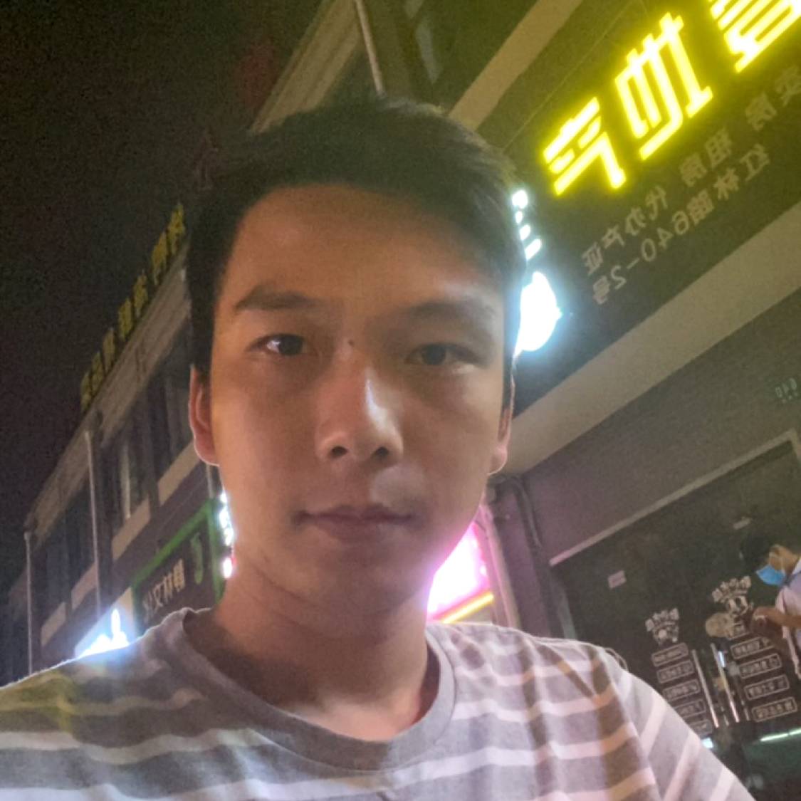 Ly咔咔的照片