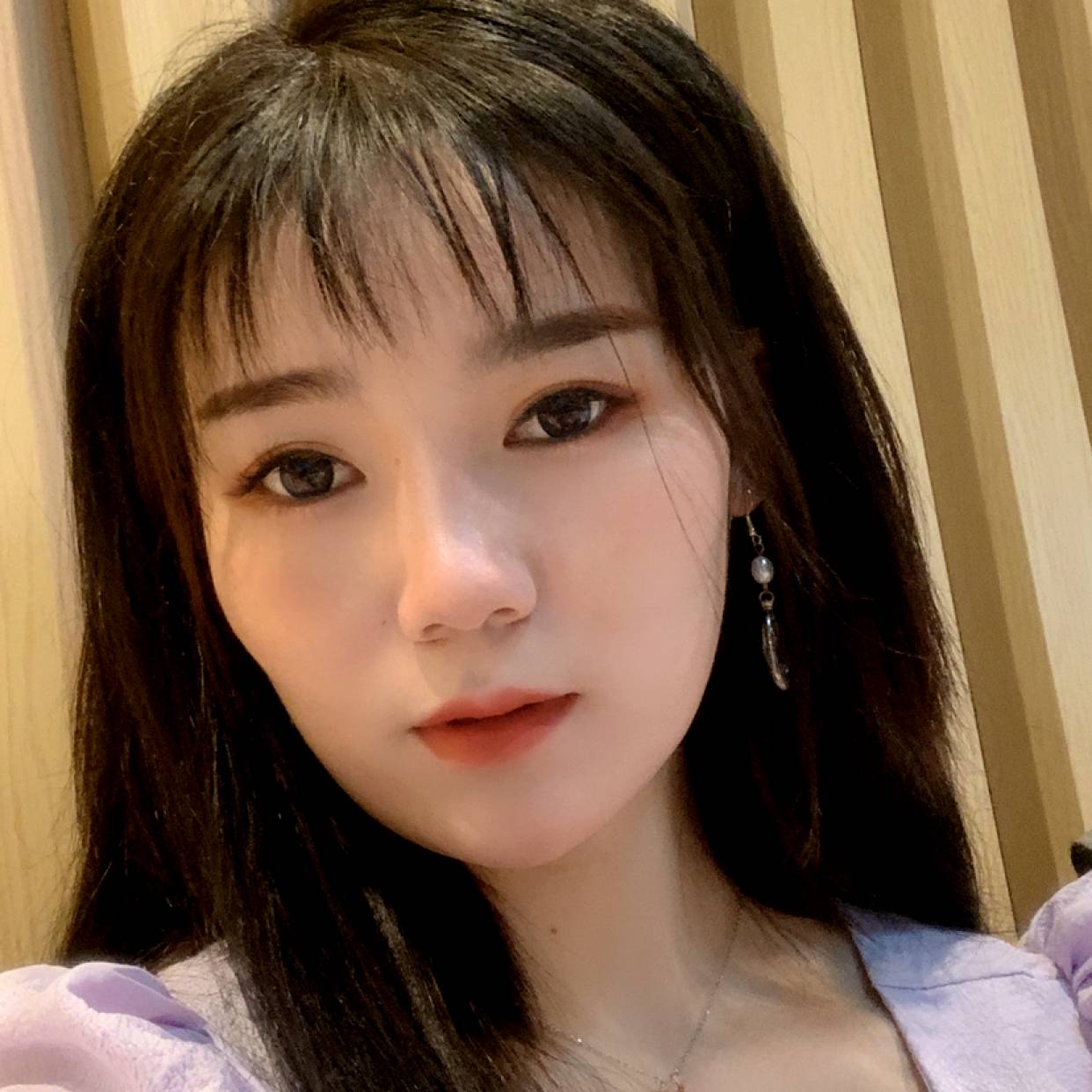 妖娆踢秋颜的照片