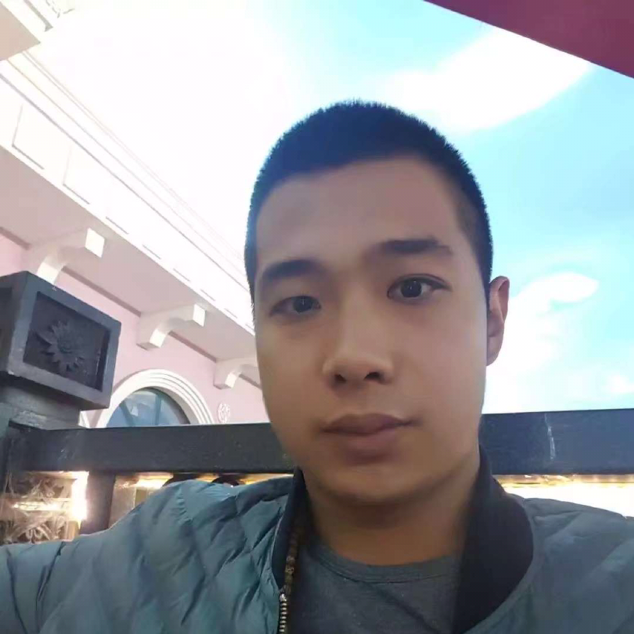 拉长演变锦瑟的照片