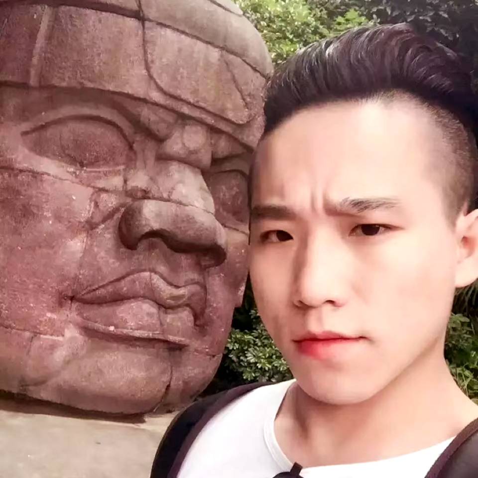 我们的停止身影的照片