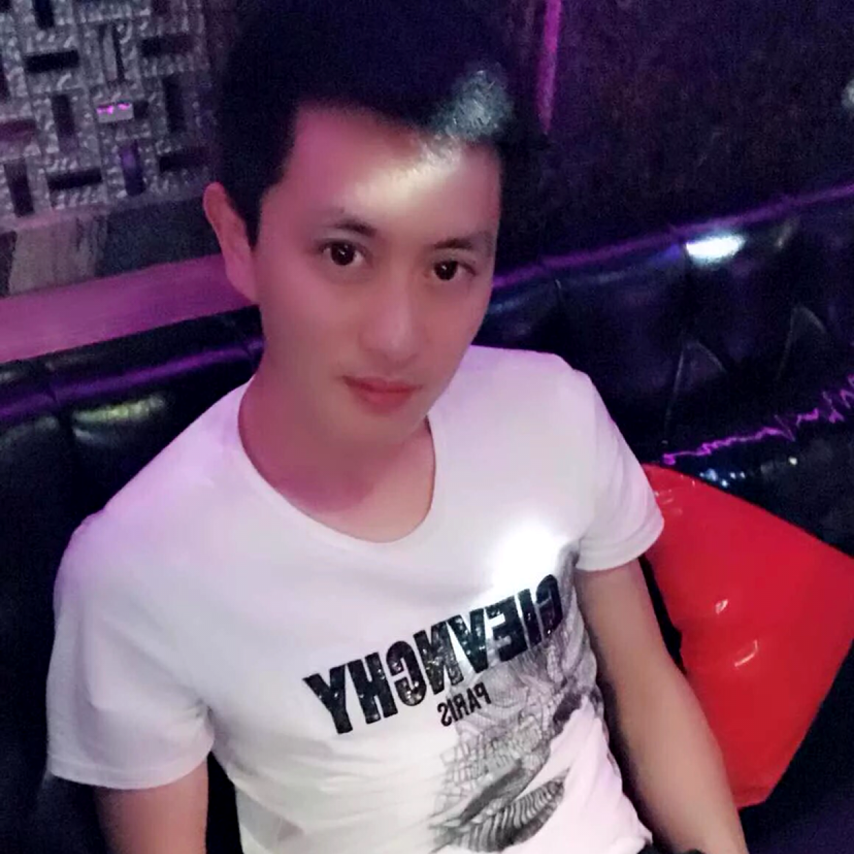 青衣笑失眠的照片