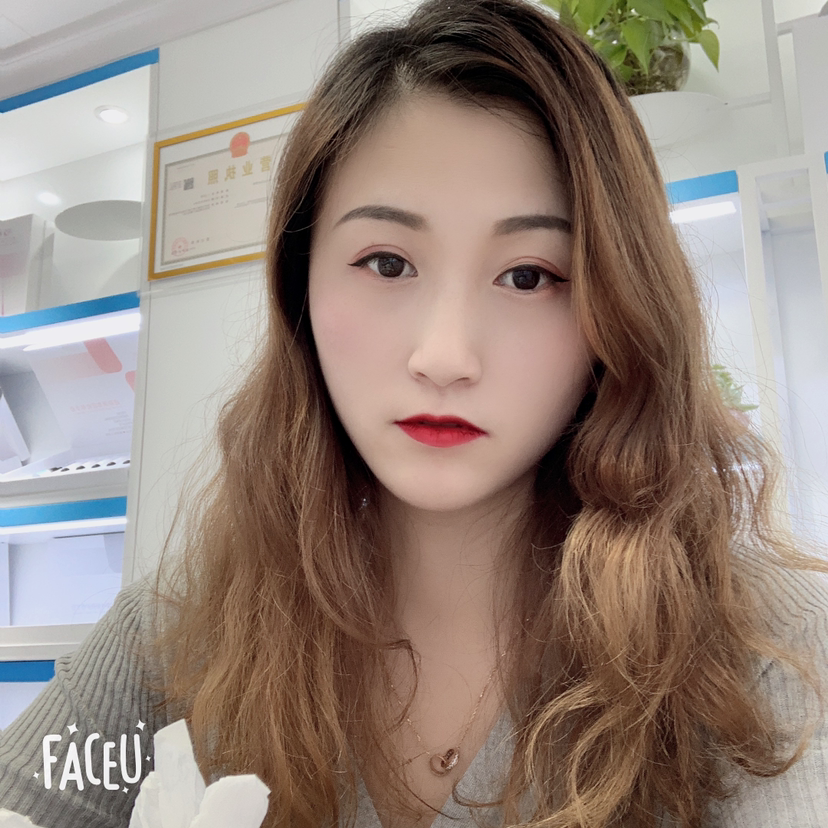棉花糖腼腆的照片