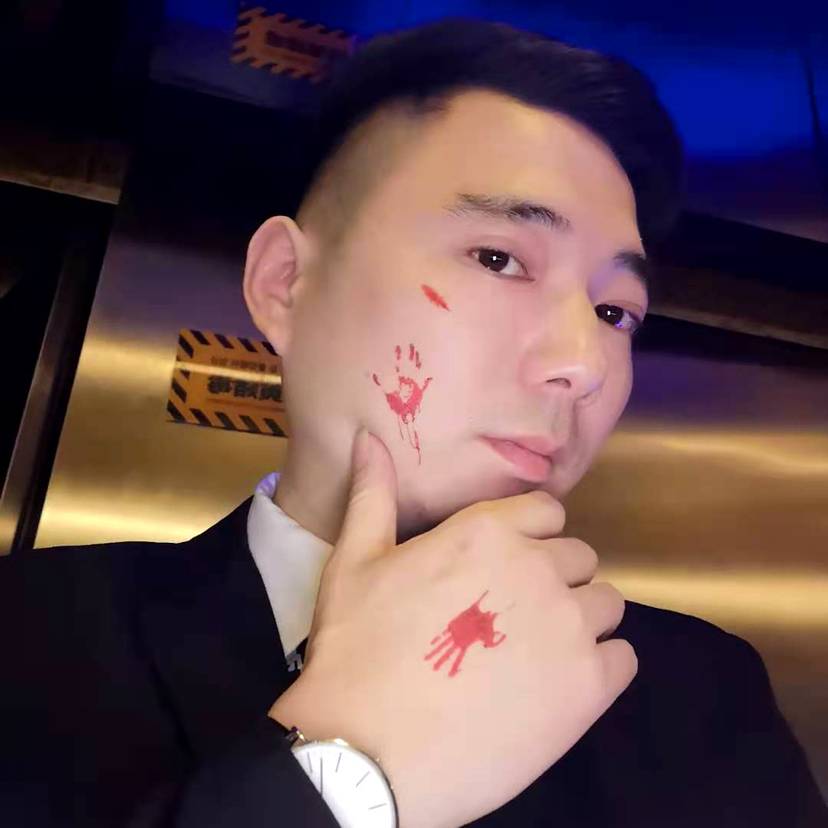 冷月浅吻忧心的照片