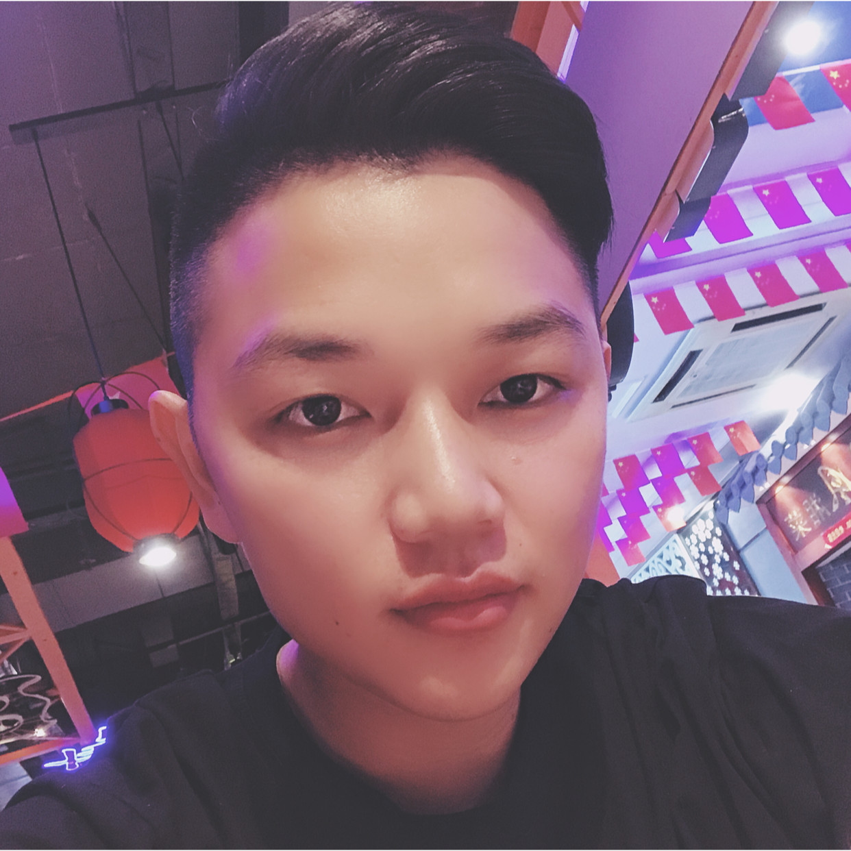 小懒猪爱忧郁的照片