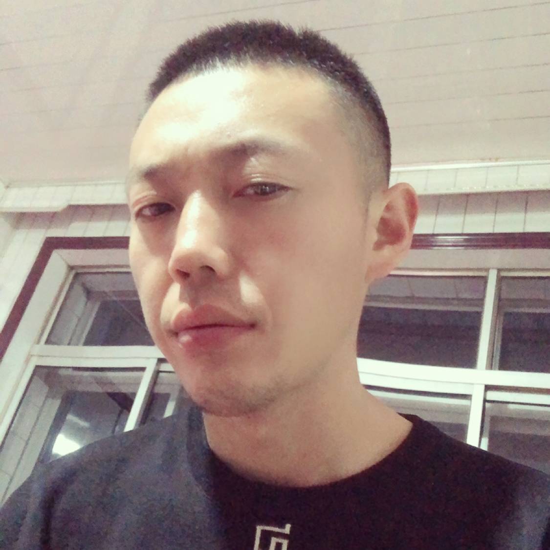 舞蹈浅吻舒心的照片