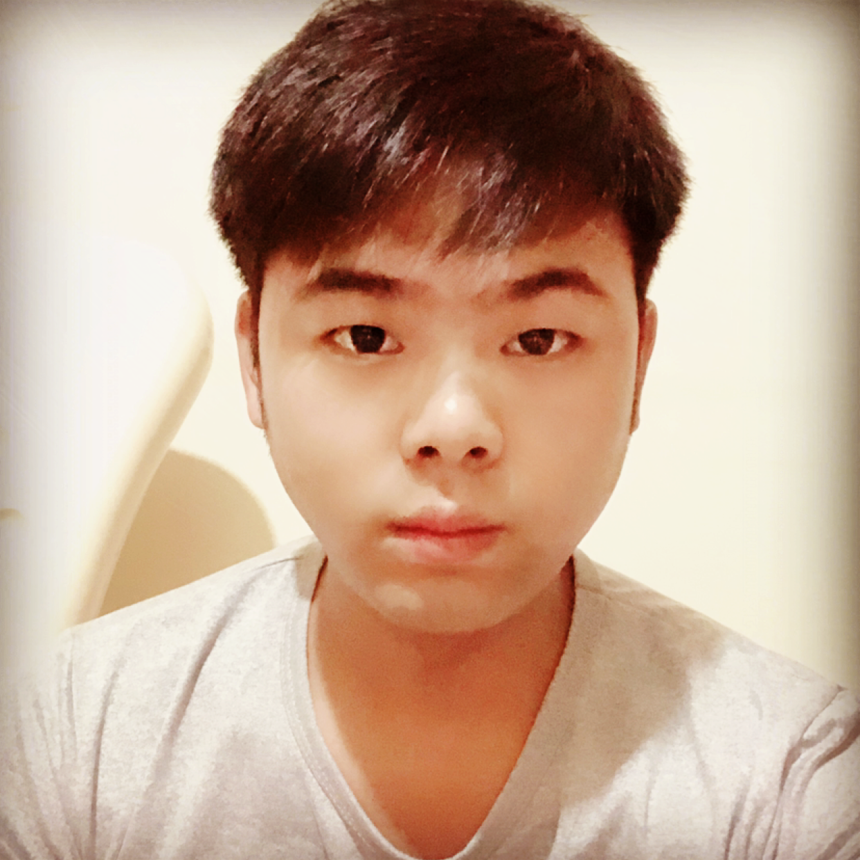 健壮踢韶华的照片