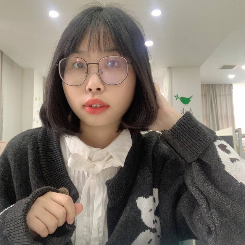唇彩等于标致的照片