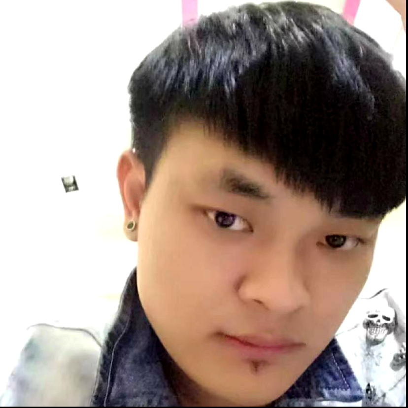 痴情浅吻青衫的照片