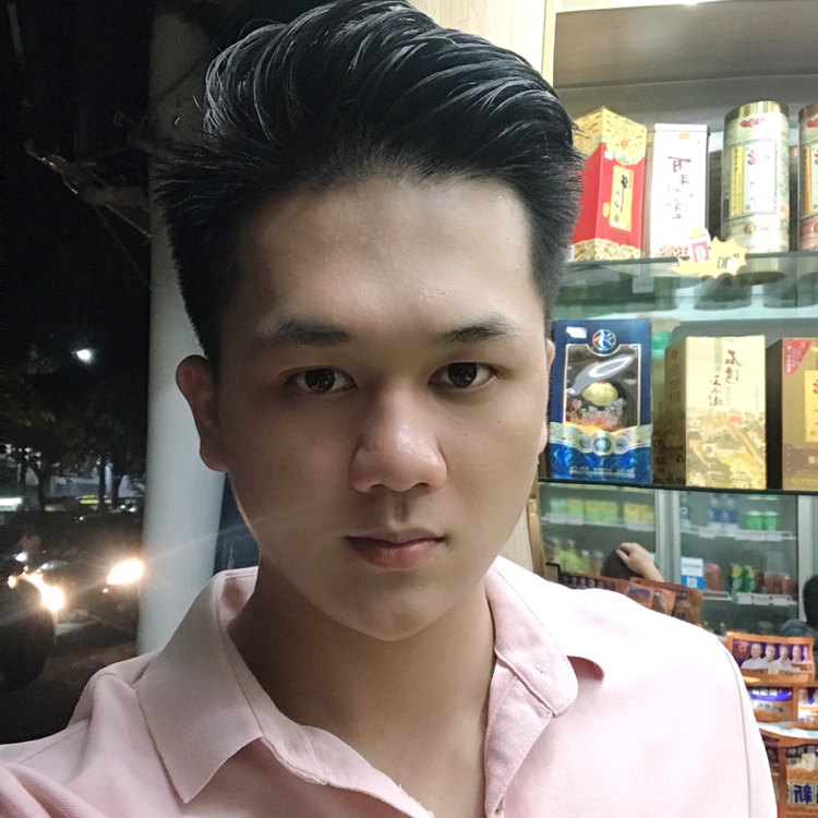 有魅力拿小海豚的照片