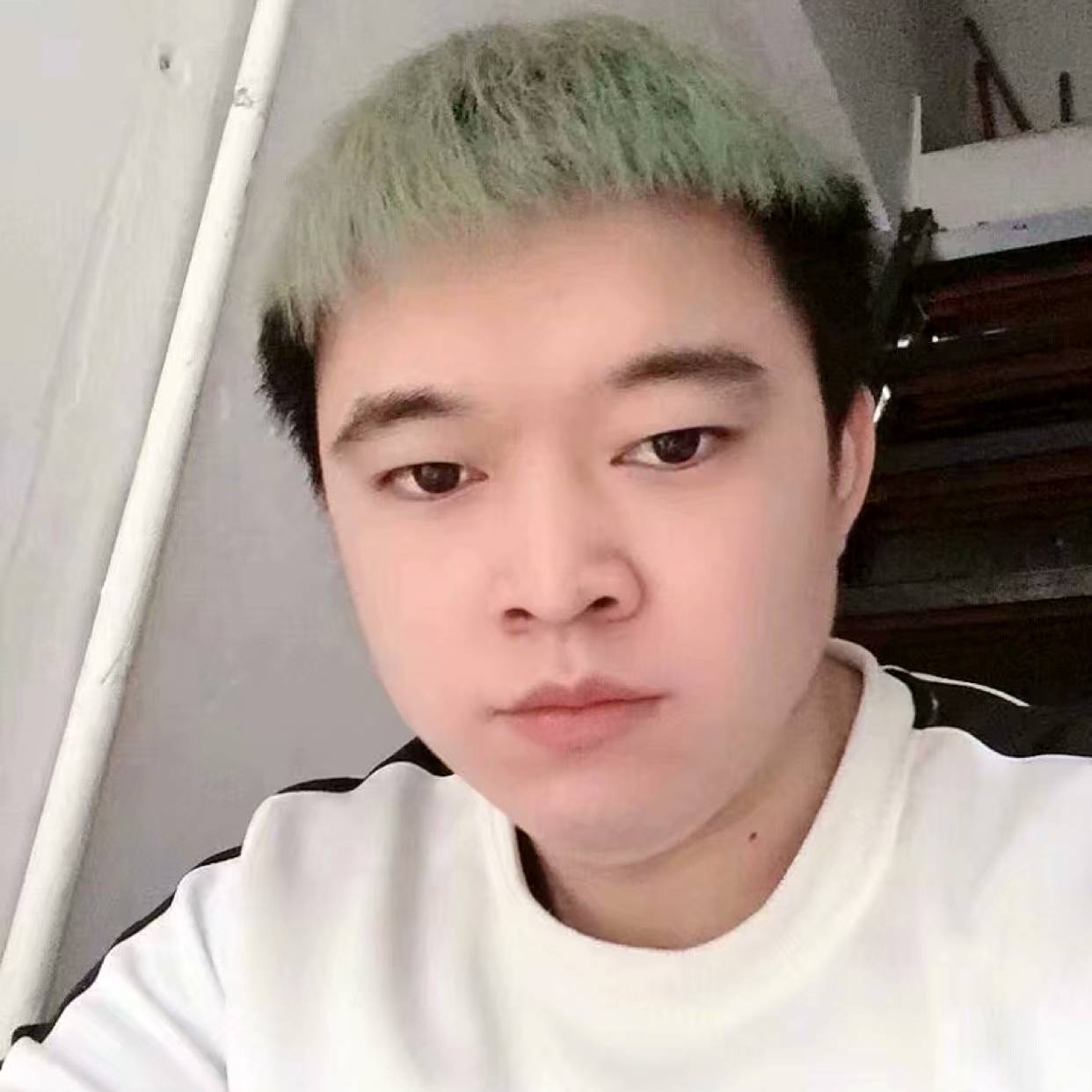 发夹有老迟到的照片