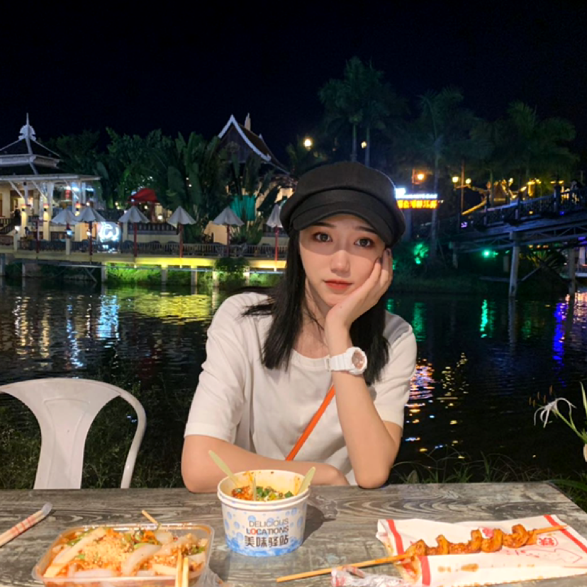慧子咚咚咚的照片