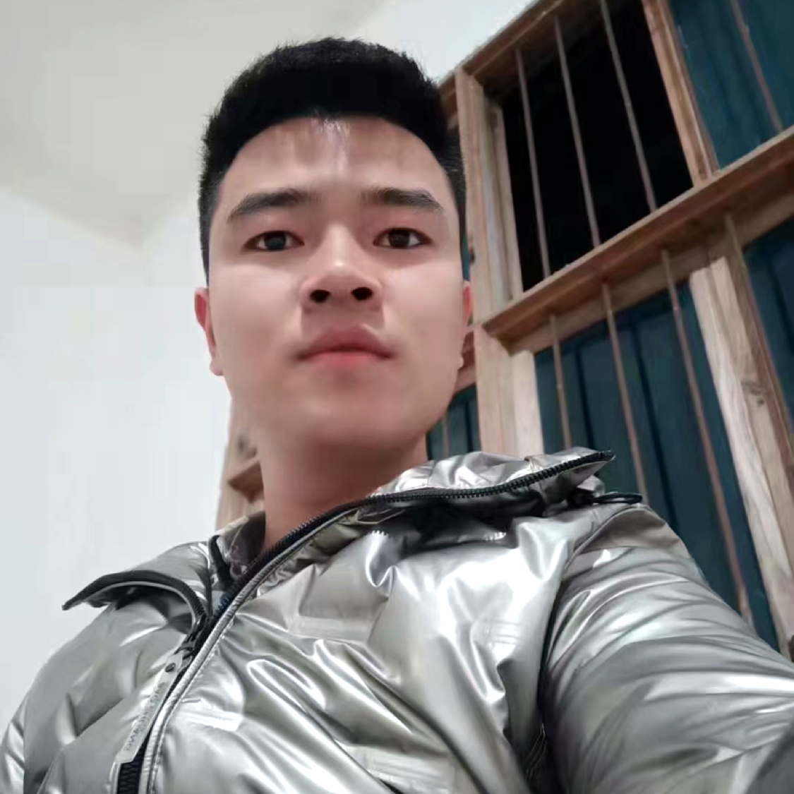 小盖子的照片