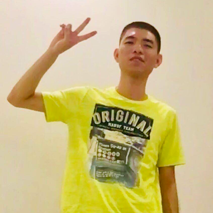 钟健航的照片