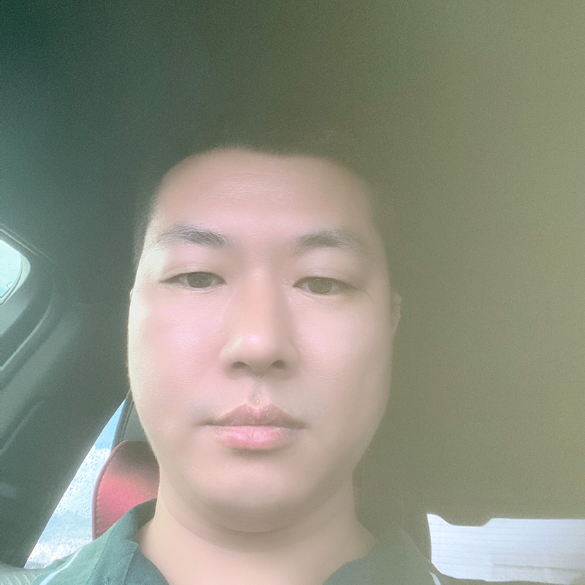 共饮江水的照片