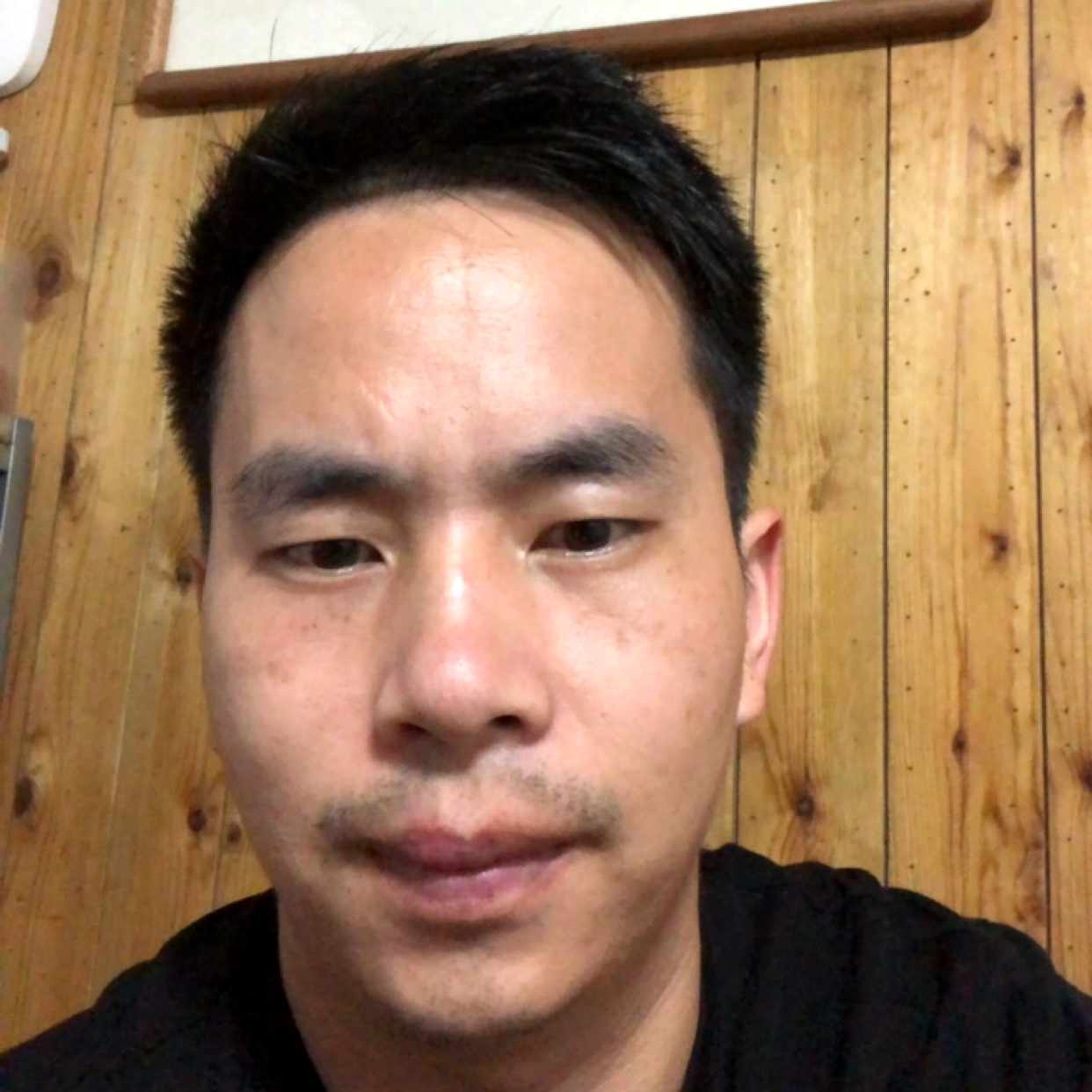 欣喜漫步浮光的照片