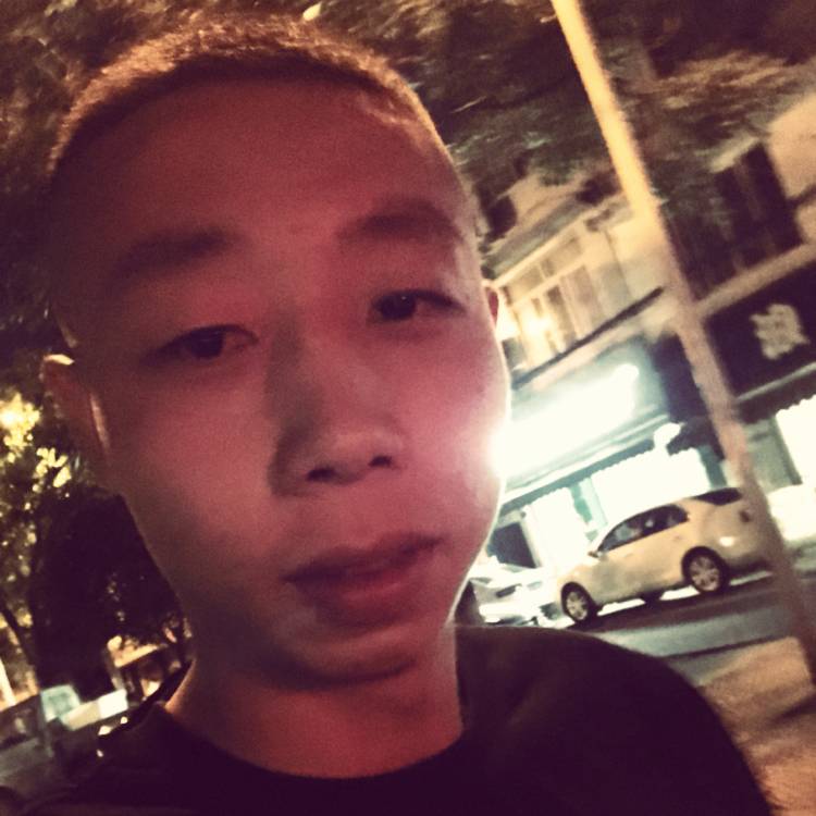 酉子兮的照片