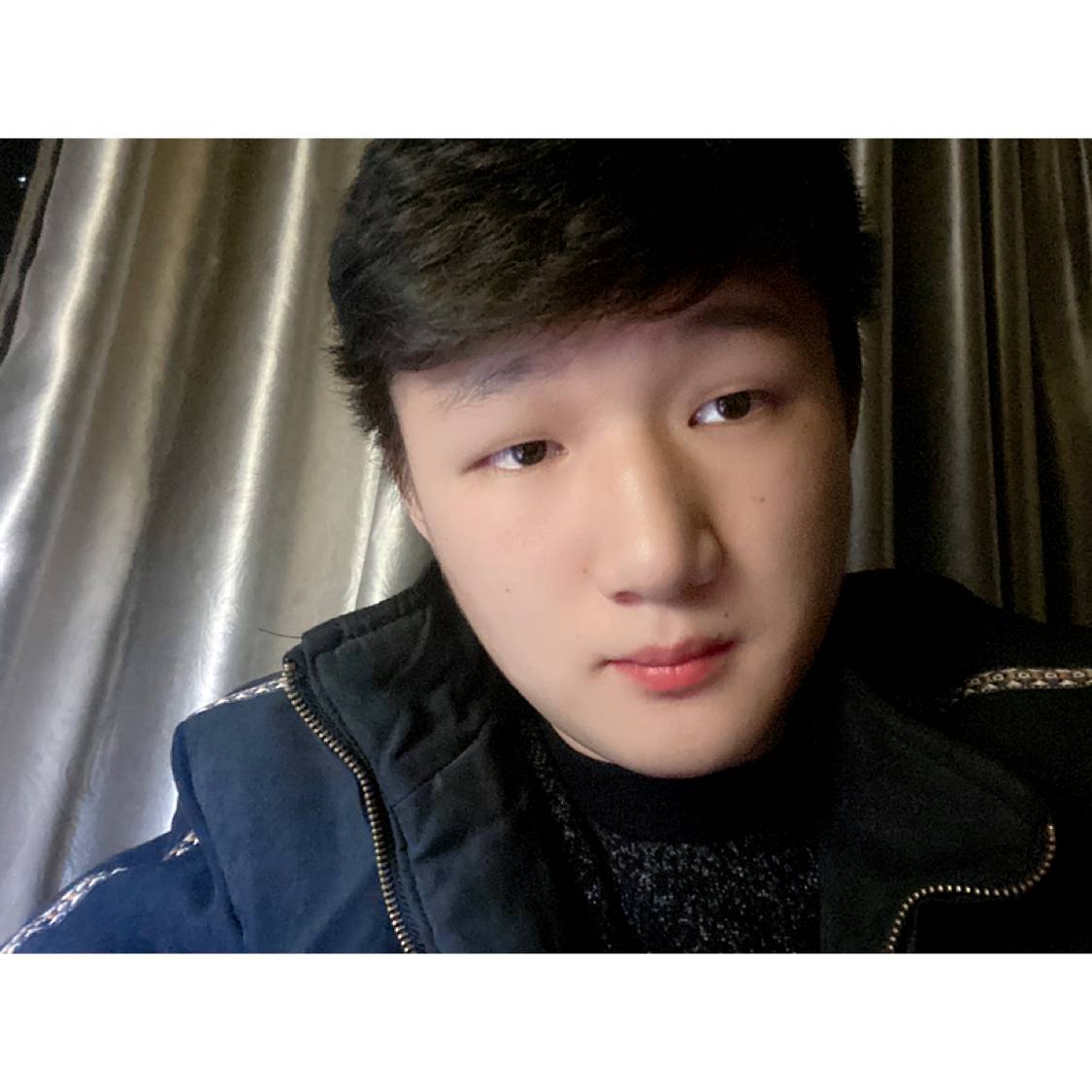 高贵深拥轩辕的照片