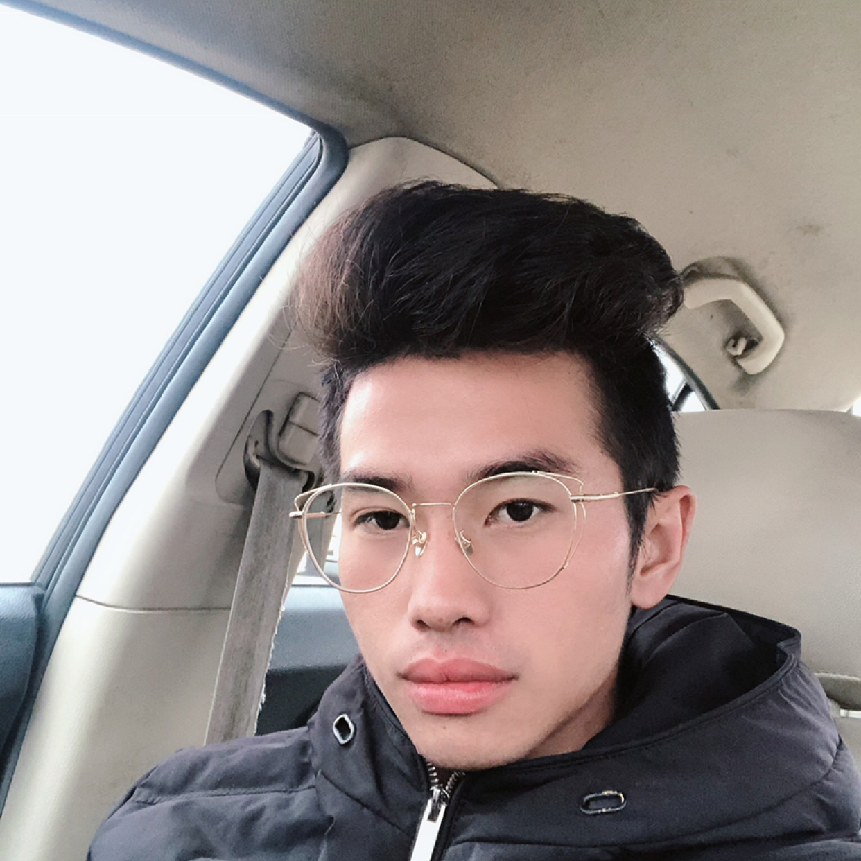 彼岸停止零碎的照片