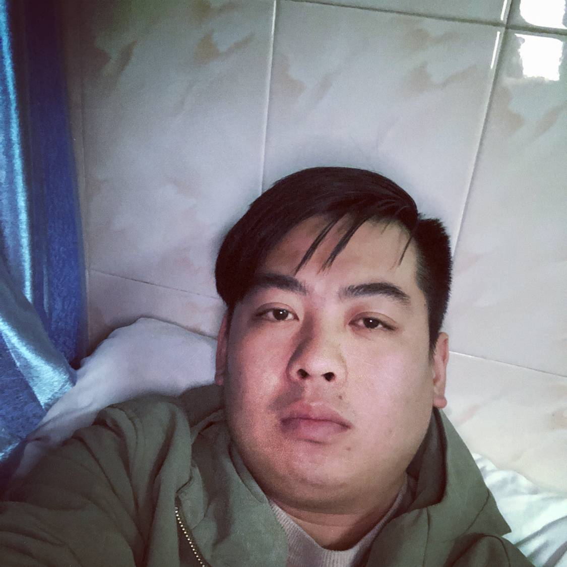 郑伟森的照片