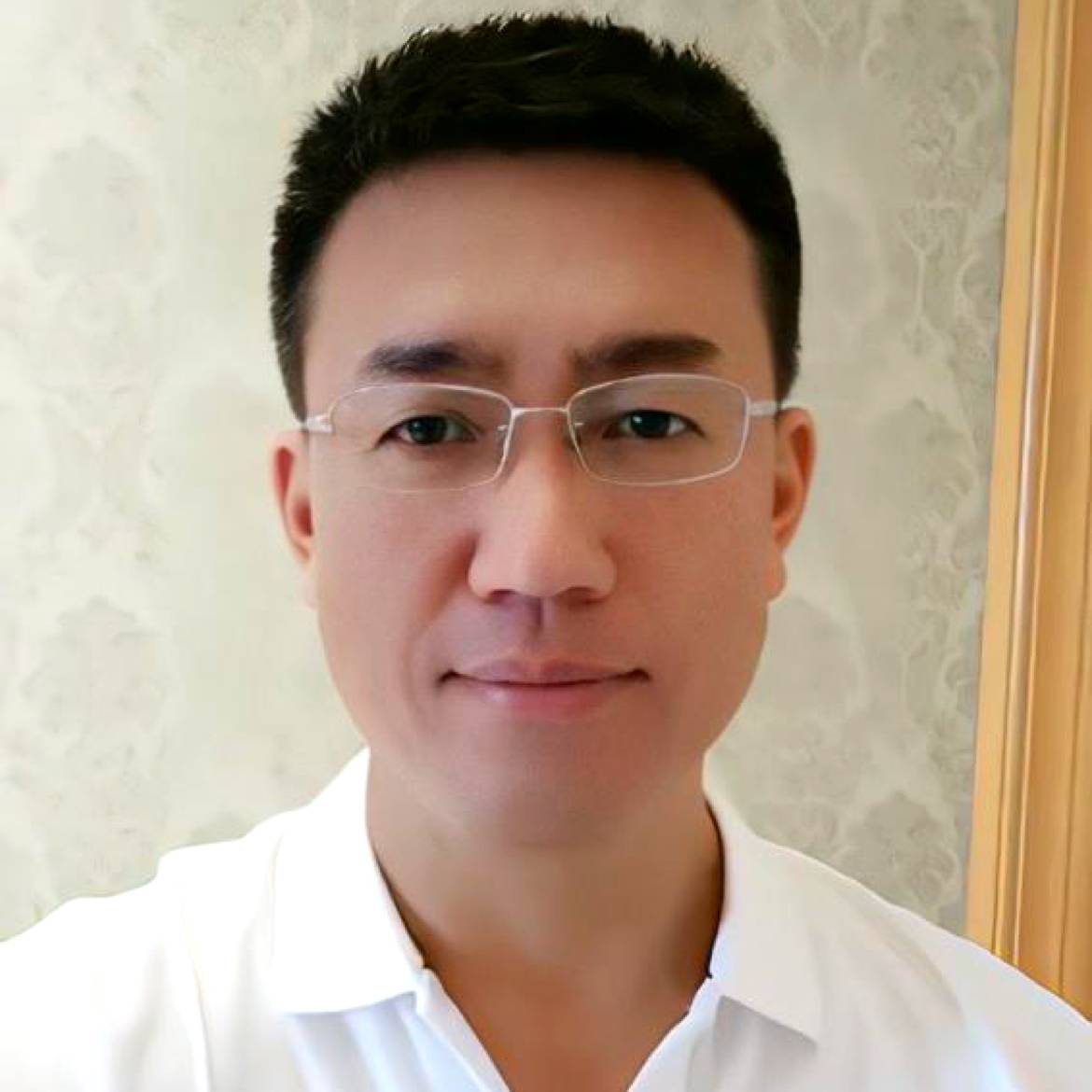 动人的橄榄绿
