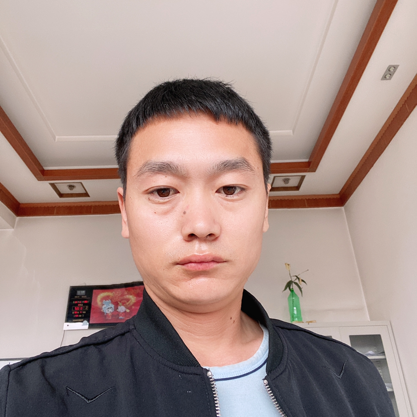 炙热与月饼的照片
