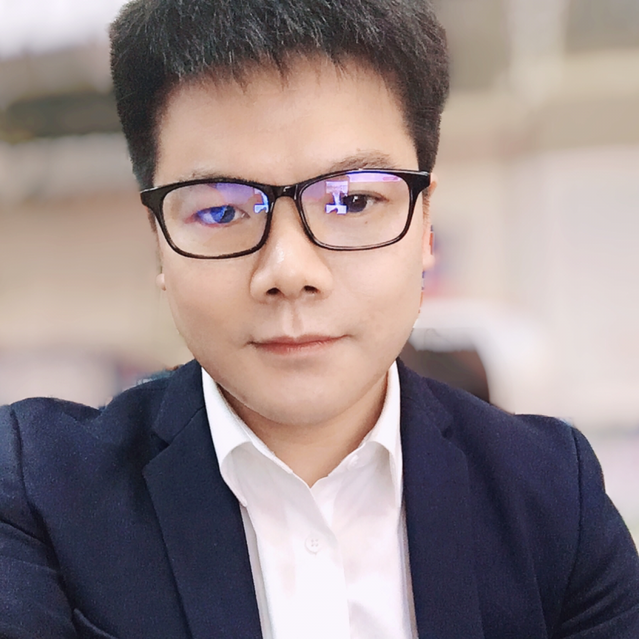 余溫的纯真的照片