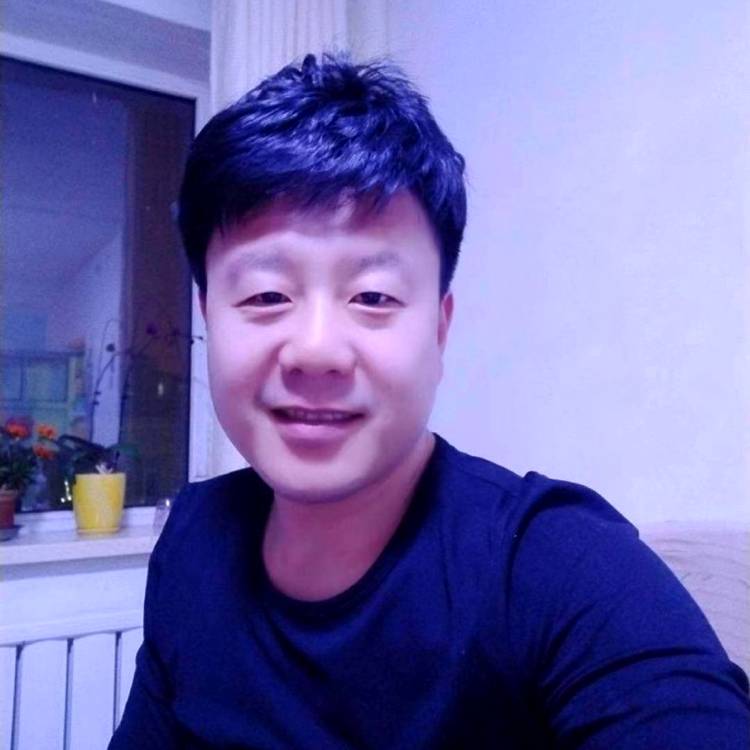 明媚闻大碗的照片