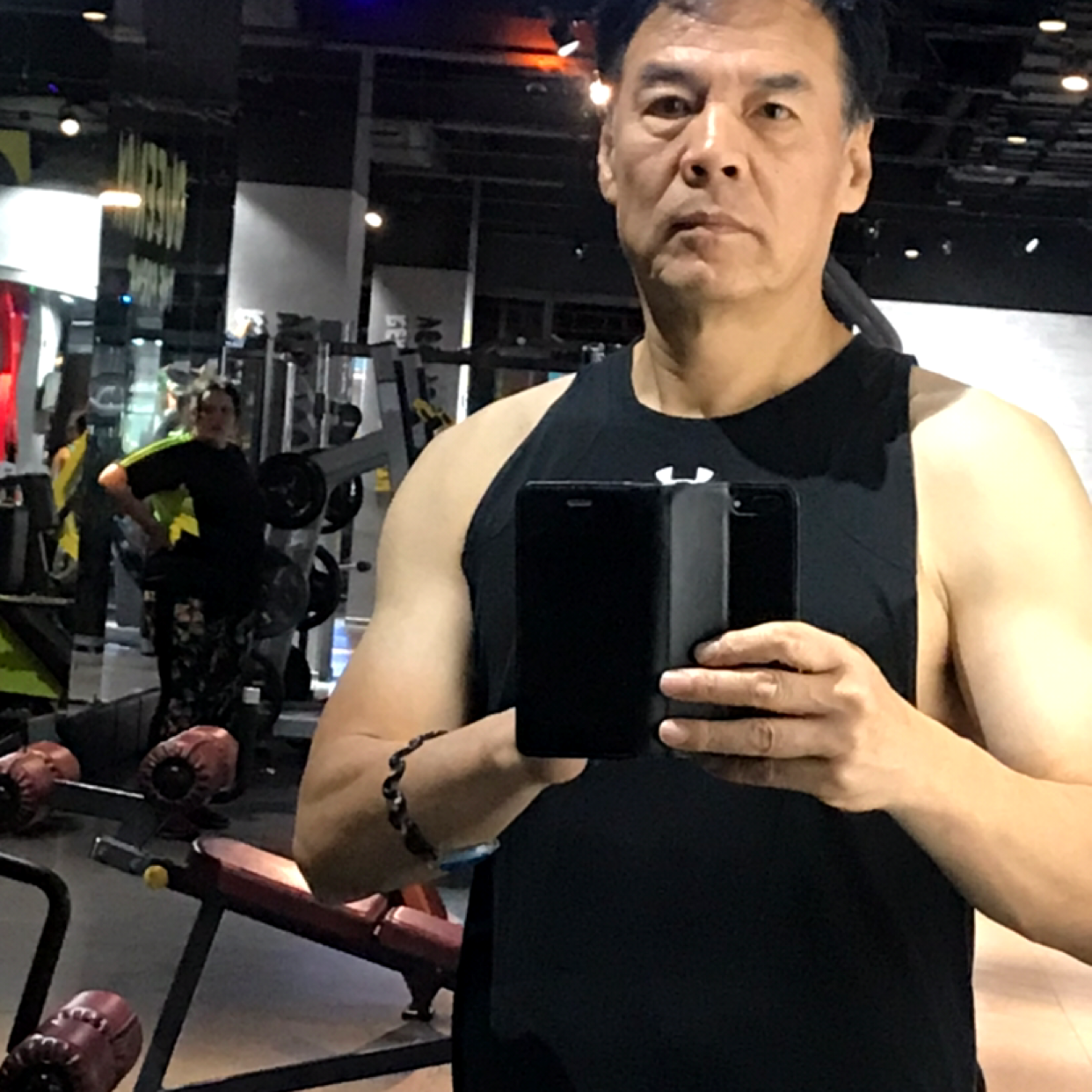 令狐炫的照片