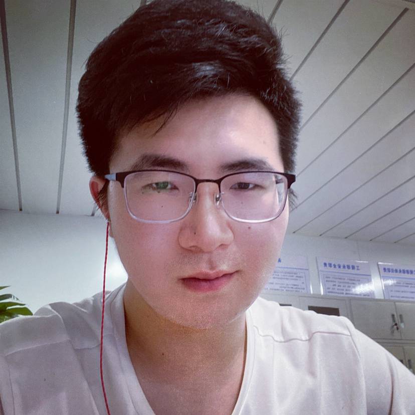 默默等待学姐的照片