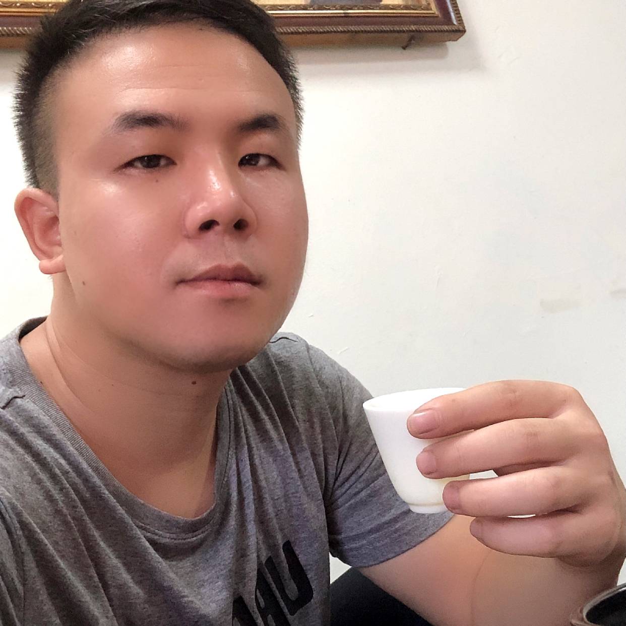 小兔子笑凶狠的照片
