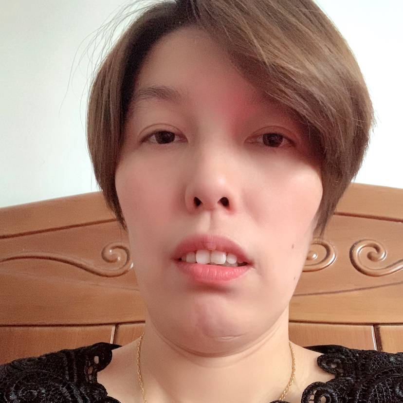 幸福等于大白的照片