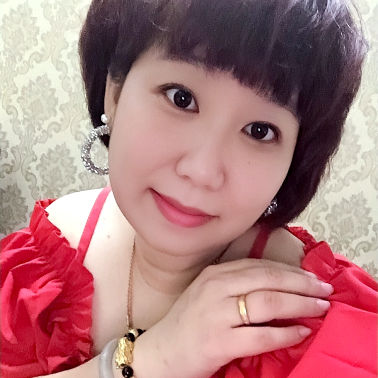 小肥羊小曾的照片