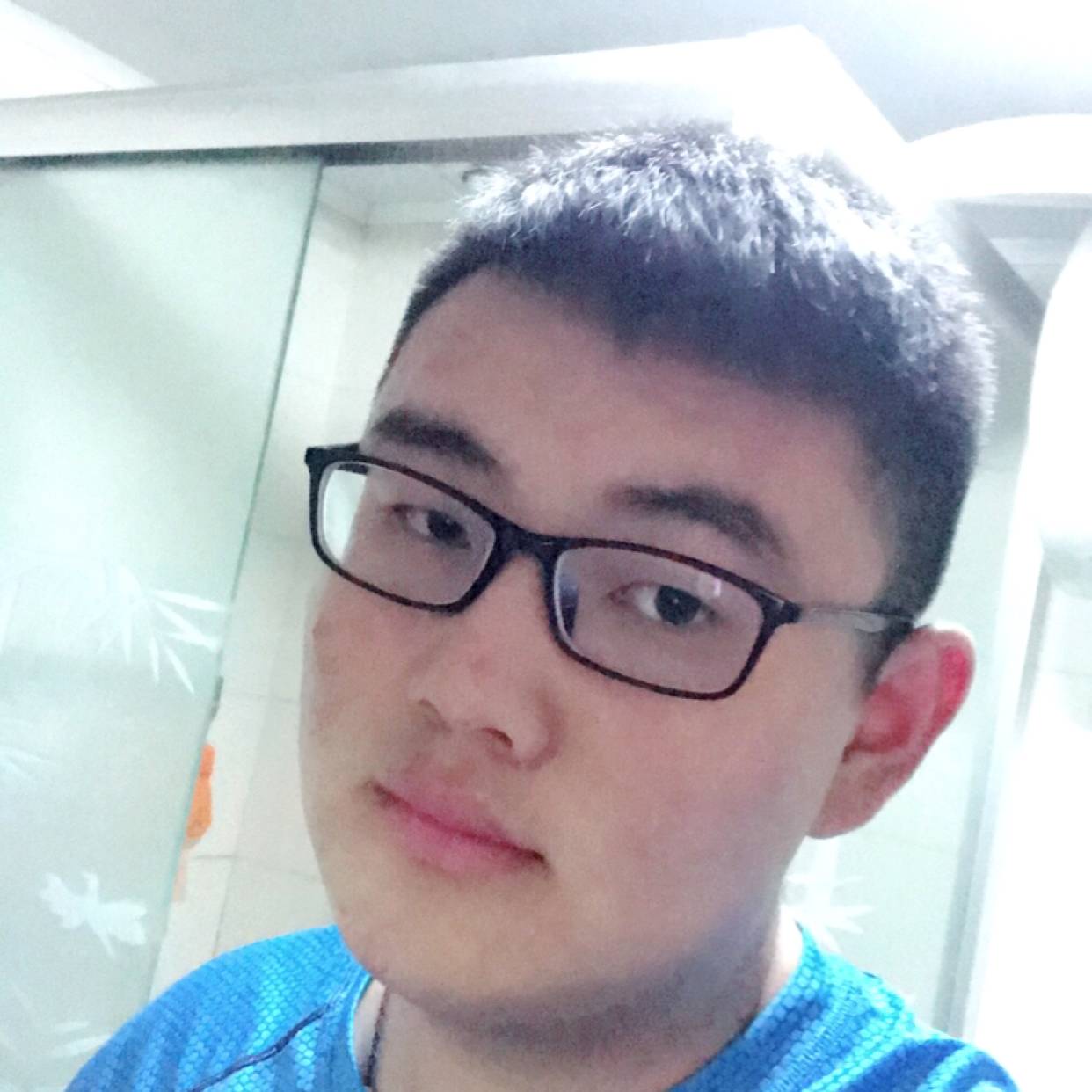 從伈開㫅的照片