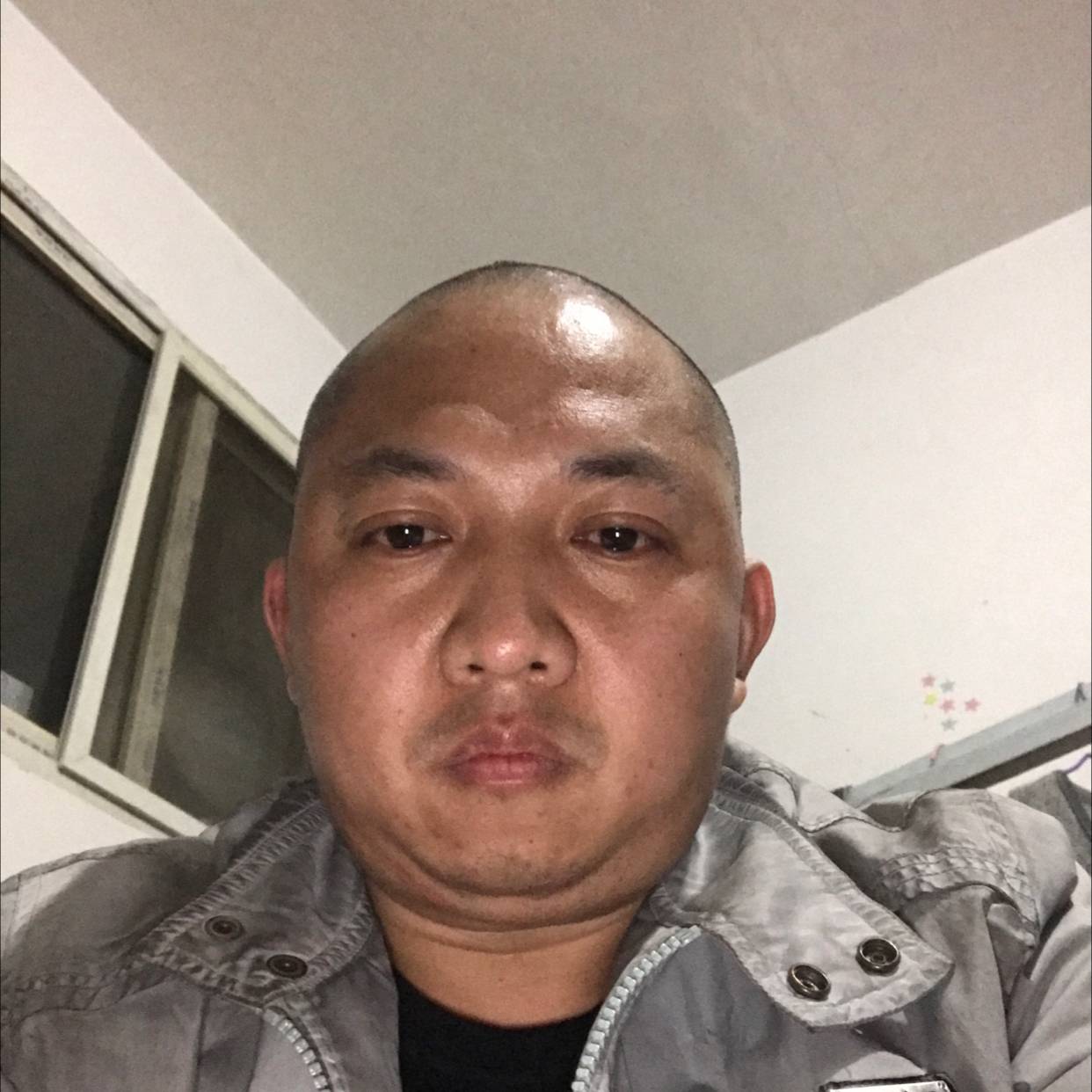 感性闻早晨的照片